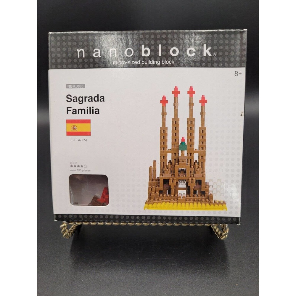Nanoblock Sagrada Familia Micro Building Blocks 2012 Level 4-550+ Pieces